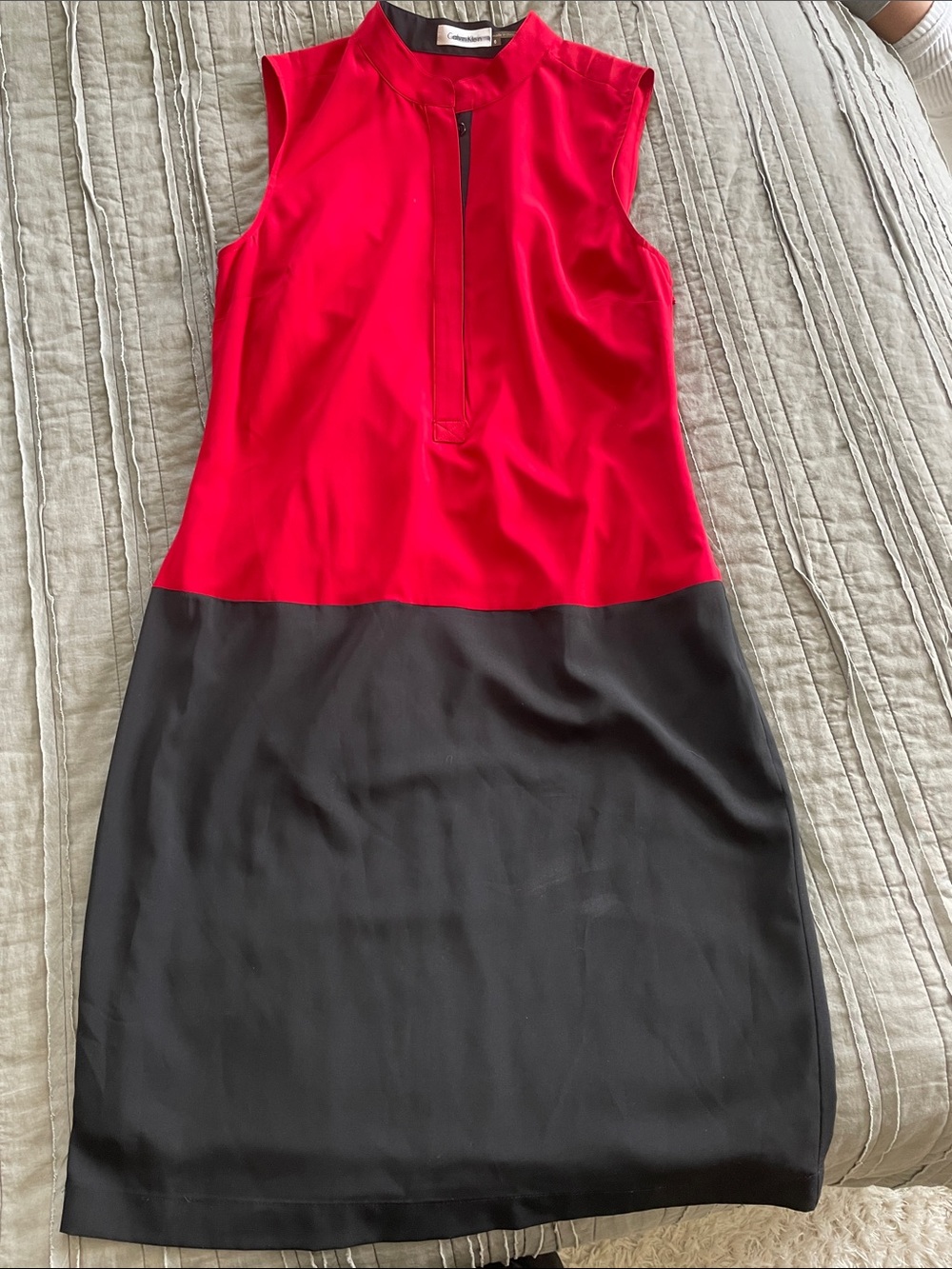 Calvin Klein Red and Black Sleeveless Colorblock Midi Dress